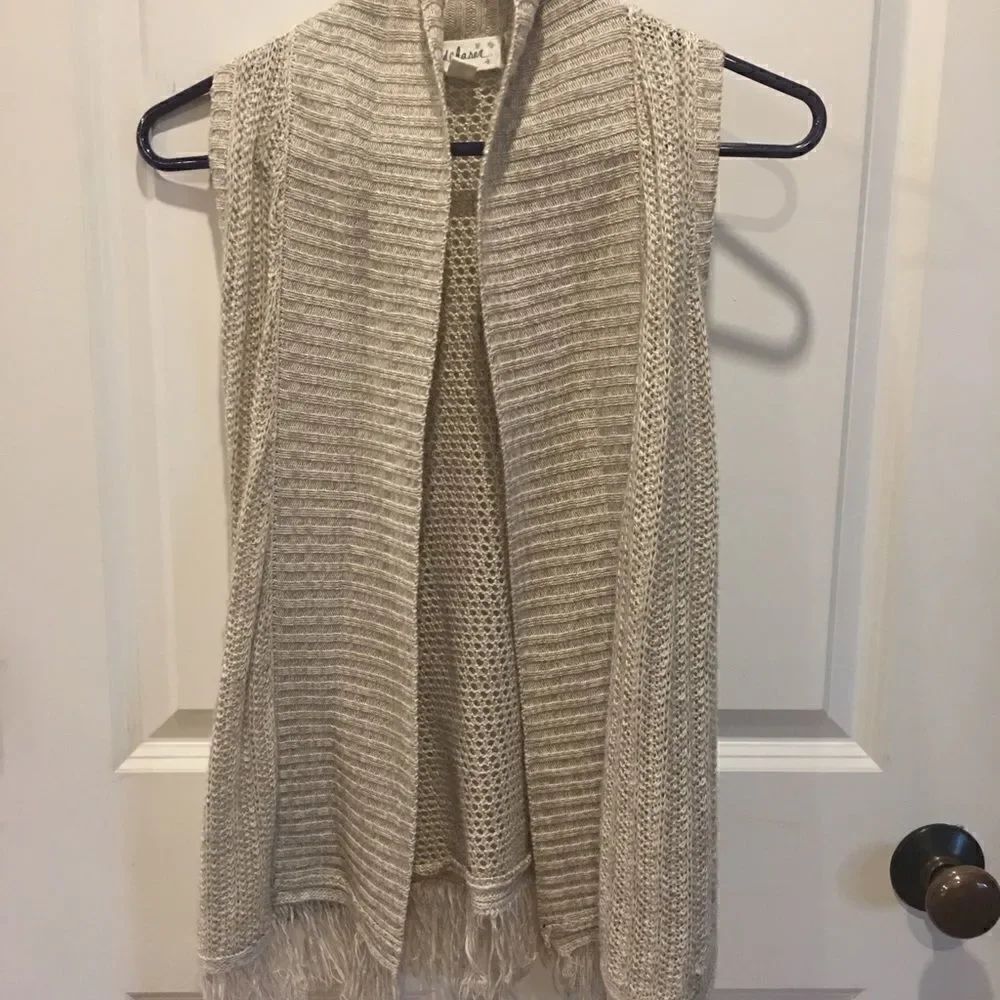 Girls size 7 but fits up to size 12 cardigan vest sweater fraggle rock shirt
